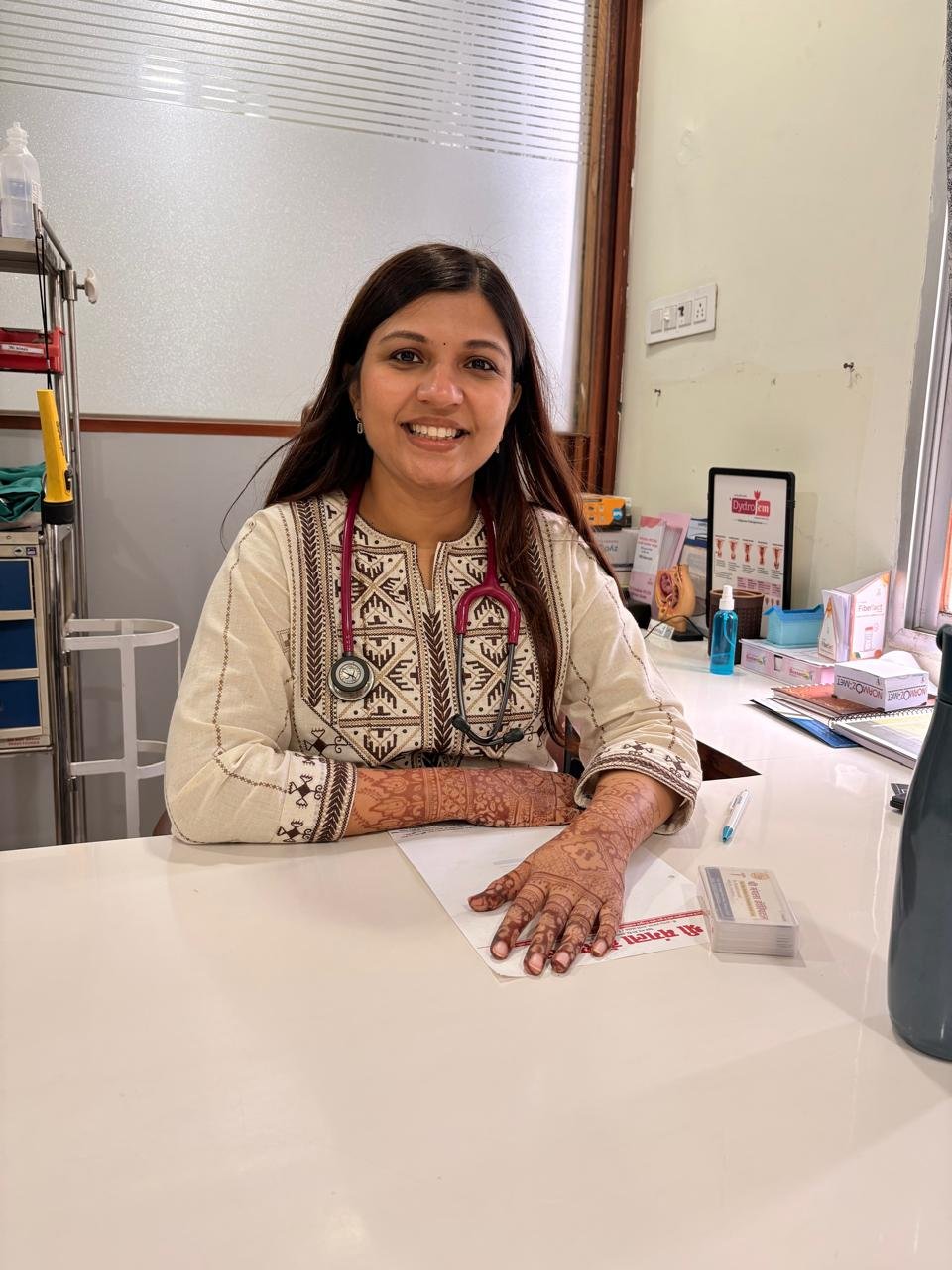 Dr. Srishti Sawantri